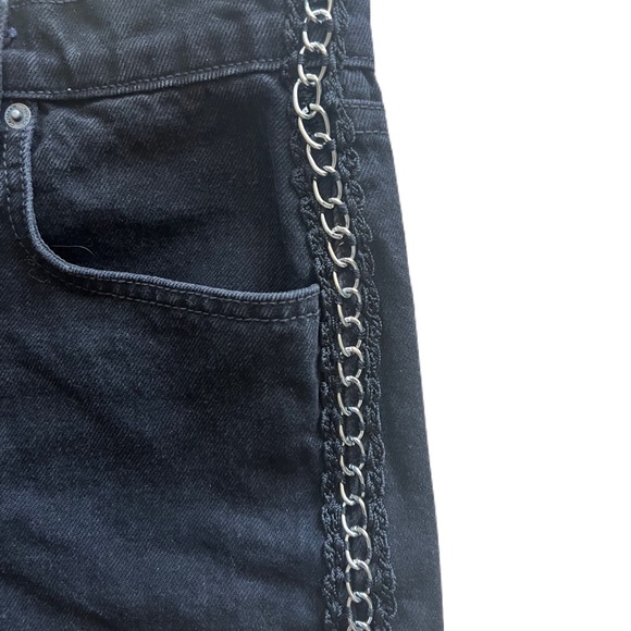 Carmar Titania High Rise Shorts Black with Chains - size 25 - Picture 3 of 6